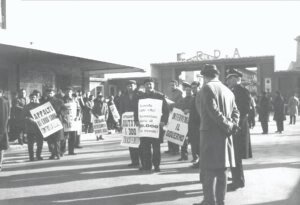 1963 - CRDA Manifestazione contro i trasferimenti a Trieste