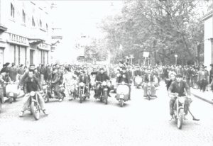 1963 - Sciopero contro trasferimenti tessili e CRDA