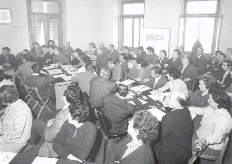 1972 - Riunione Comitati di lotta tessili