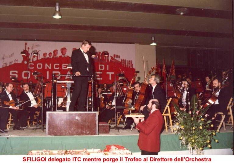 1984 - Fincantieri Concerto solidarietà ai lavoratori in lotta Teatro Verdi di Trieste