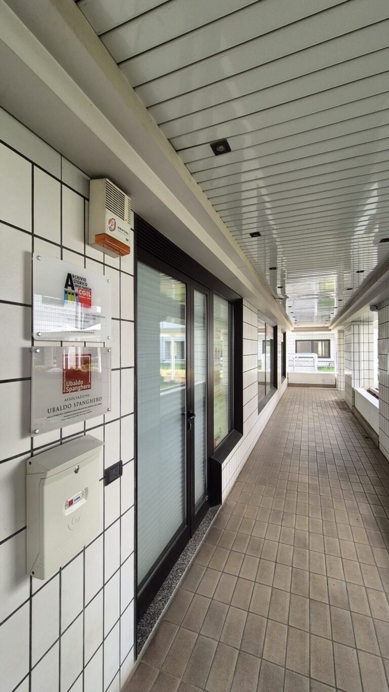 Ingresso via Ponchielli 4